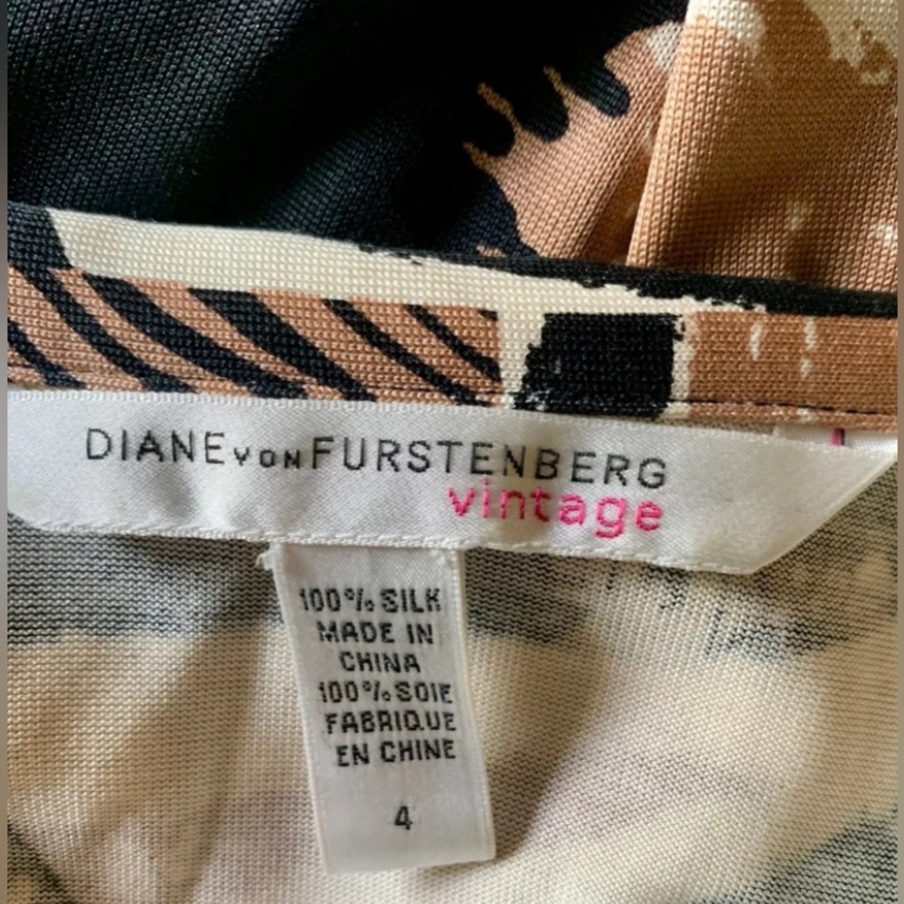 Diane von Furstenberg Fall Abstract Jersey Silk Julian Wrap Dress Small S 6 - Picture 5 of 7